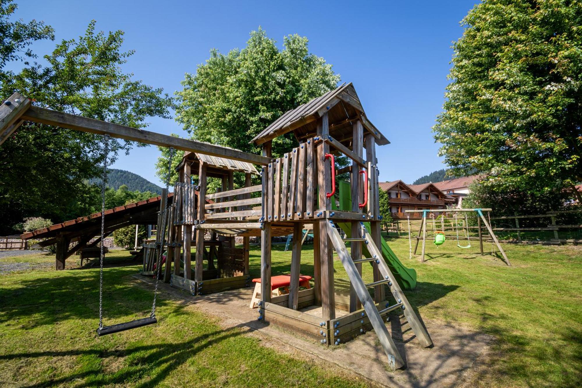 Logis Hotel Le Regal & Spa Saint-Die-des-Vosges 外观 照片